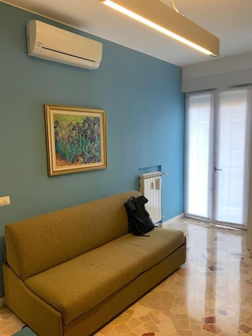 Cozy 1-Room Studio In Giambellino Milan Bagian luar foto