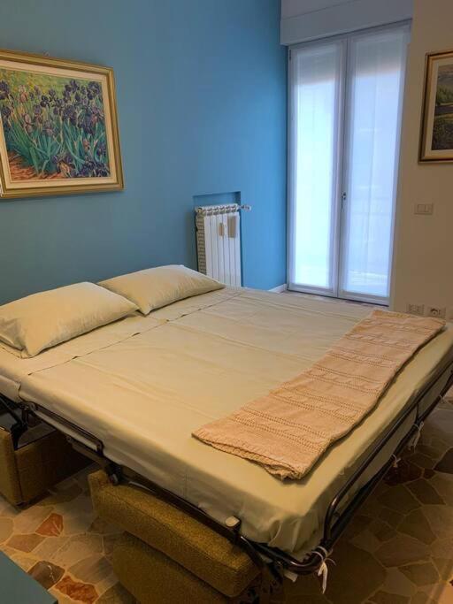 Cozy 1-Room Studio In Giambellino Milan Bagian luar foto